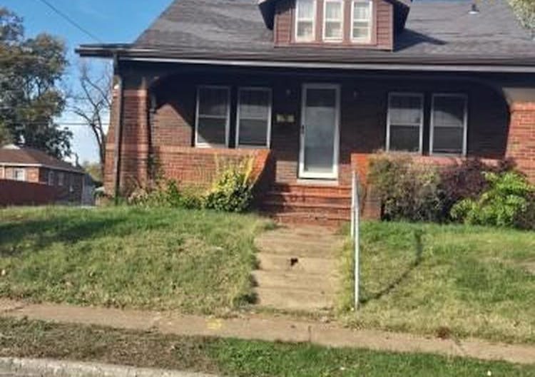 8373 Elmore Ave Saint Louis, MO 63132, Saint Louis County