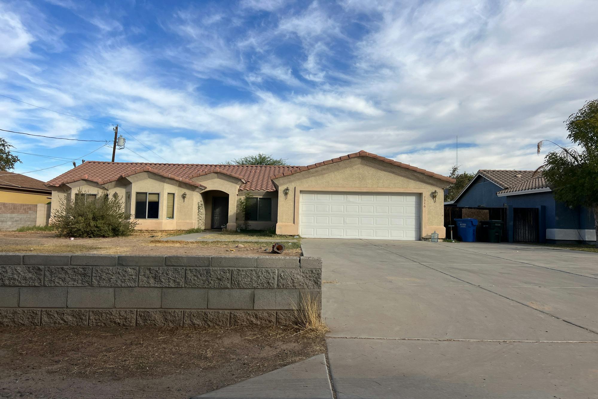 Hazelwood St, Phoenix, AZ 85033