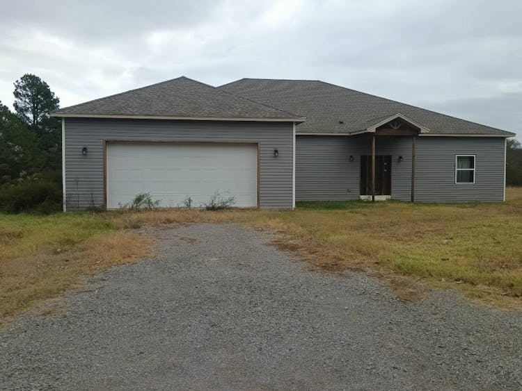 304 Langton Rd Fort Gibson, OK 74434, Muskogee County