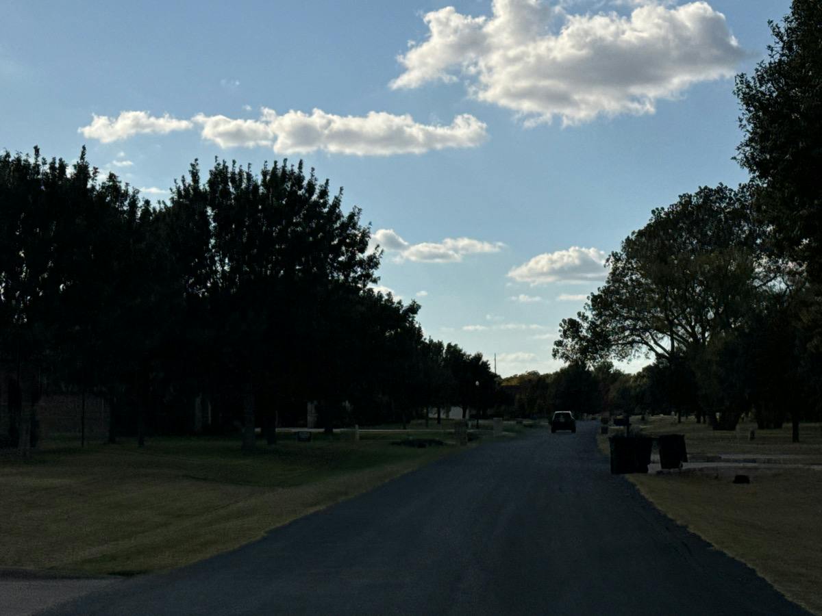 Willow Bend Dr, Red Oak, TX 75154