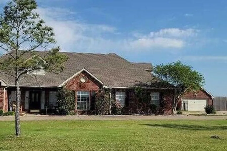 1409 East Alamosa Drive Terrell, TX 75160, Kaufman County