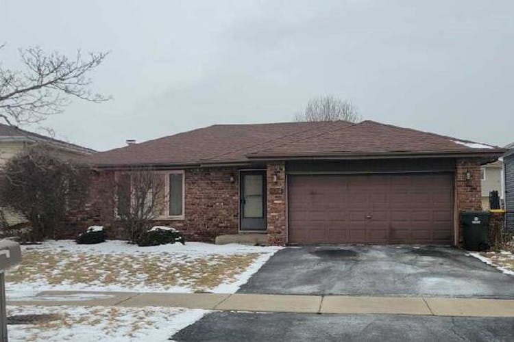 20116 Lake Park Drive Lynwood, IL 60411, Cook County