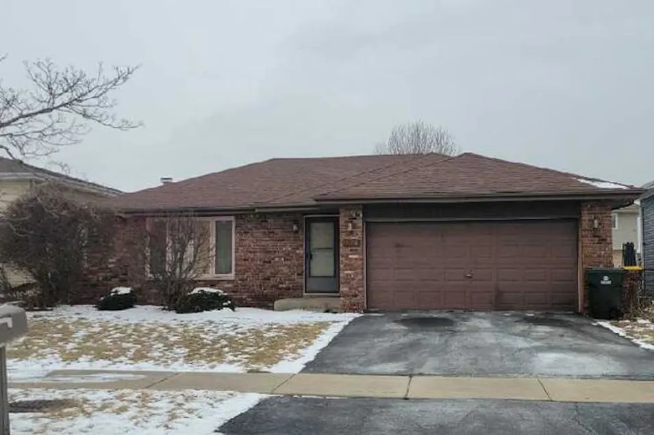 20116 Lake Park Drive Lynwood, IL 60411, Cook County