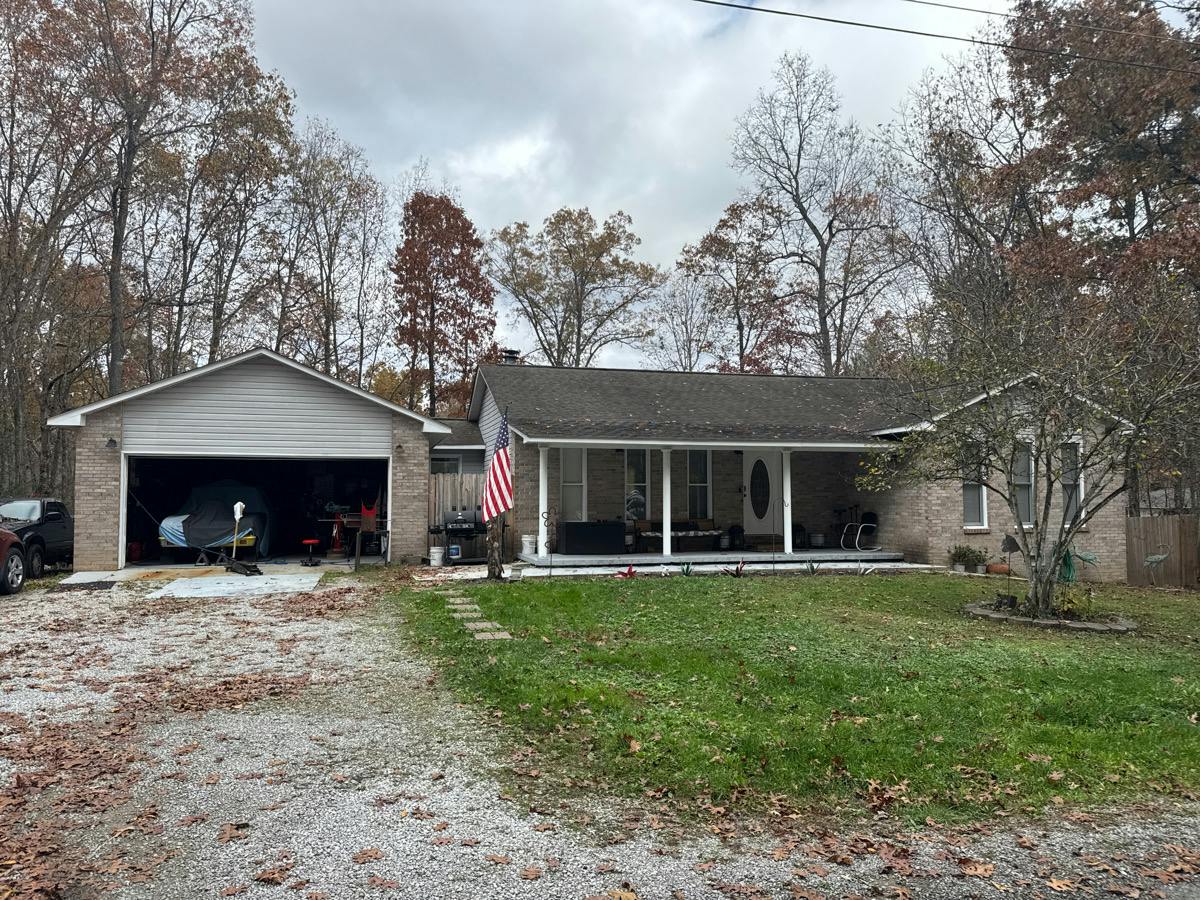Sioux Rd, Crossville, TN 38572
