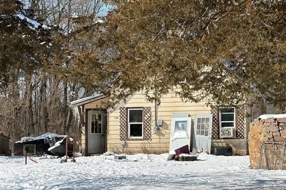 624 W Washington Ave Redgranite, WI 54970, Waushara County