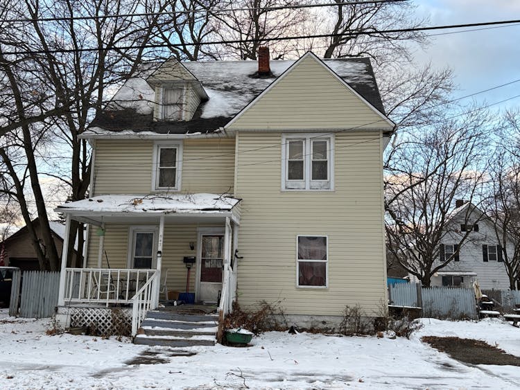 543 W 40th St Ashtabula, OH 44004, Ashtabula County