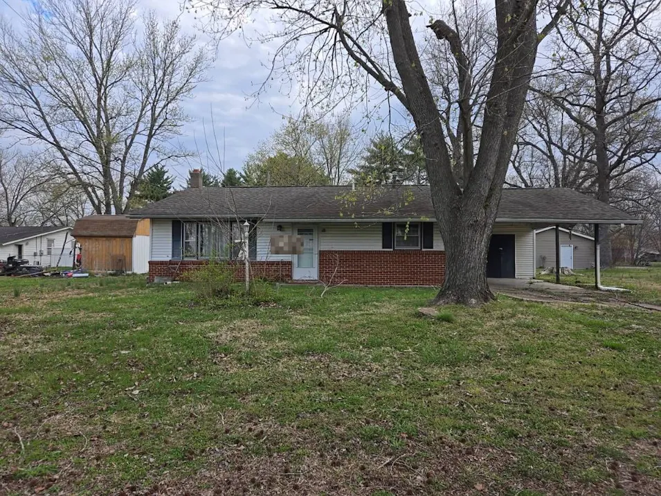 402 East Logan De Soto, IL 62924, Jackson County