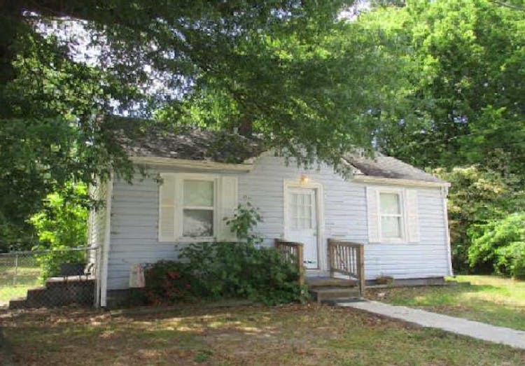 1208 Central Ave Hopewell, VA 23860, Hopewell City County