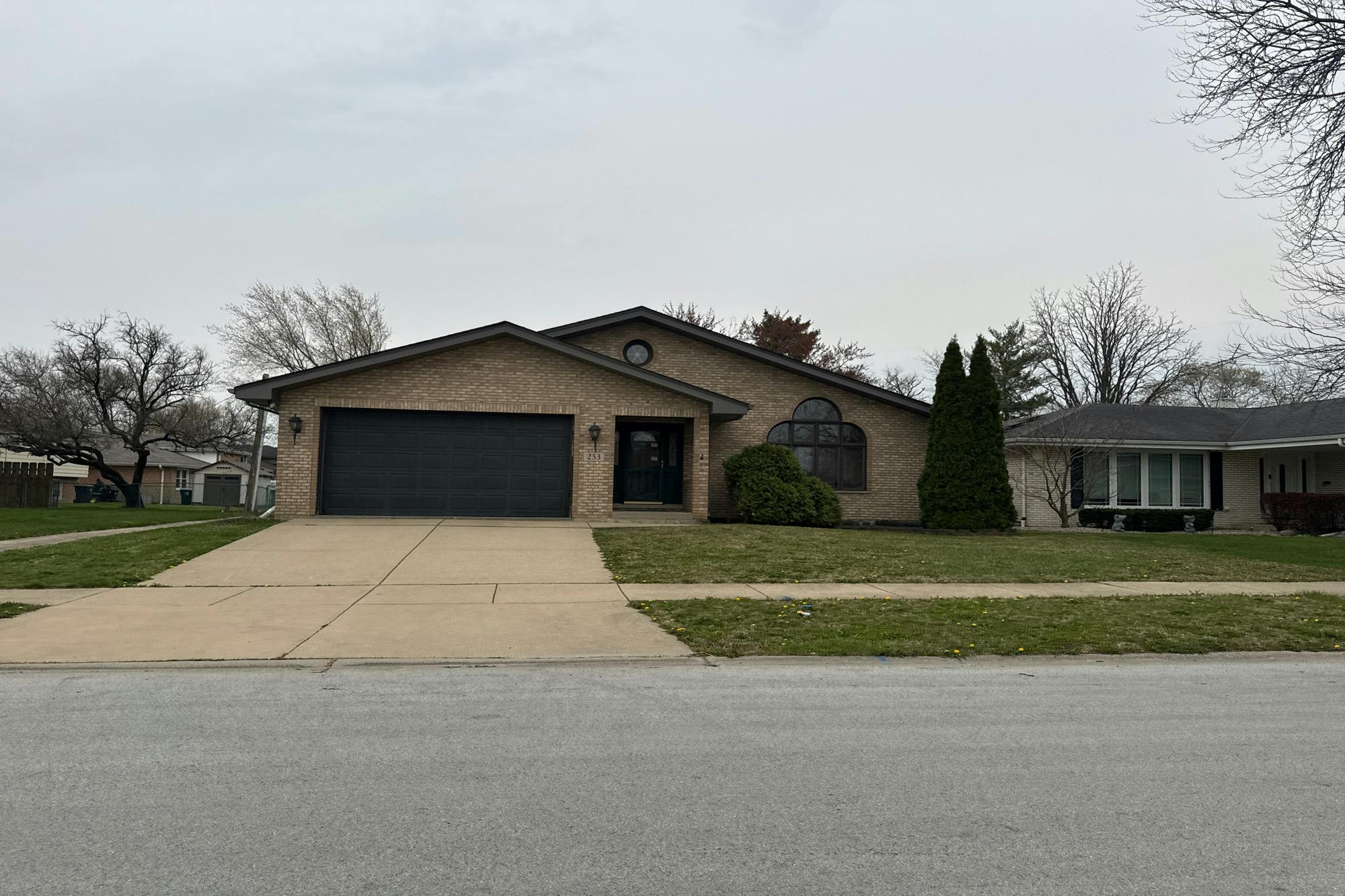 165th St, South Holland, IL 60473
