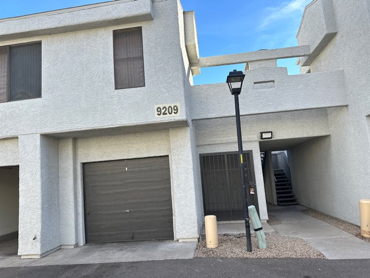 9209 N 59th Avenue Unit 206 Glendale, AZ 85302, Maricopa County