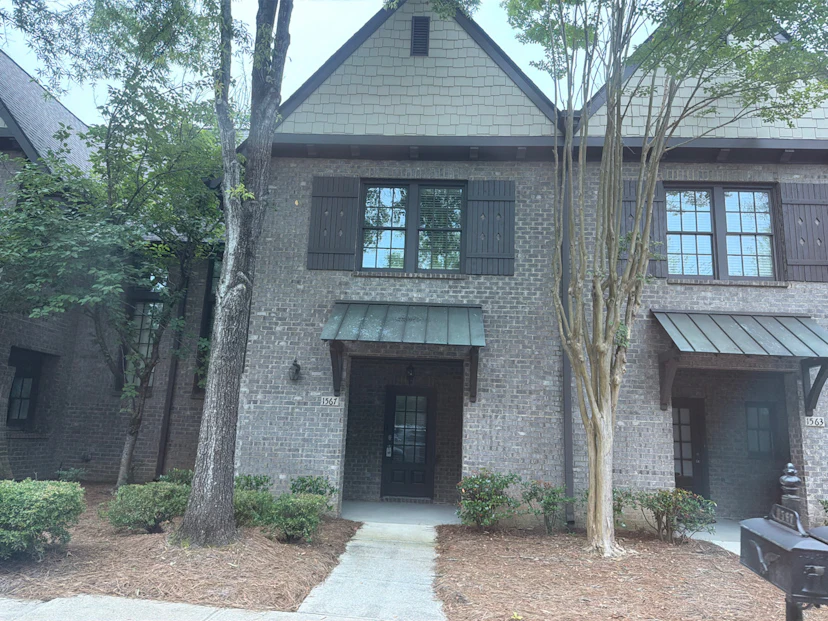 1567 Inverness Cove Ln