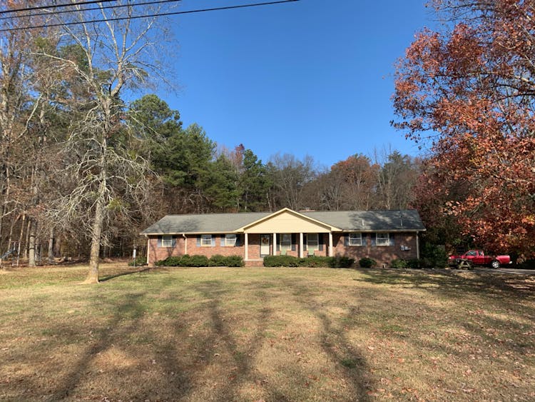 899 Red Cut Rd Chatsworth, GA 30705, Murray County