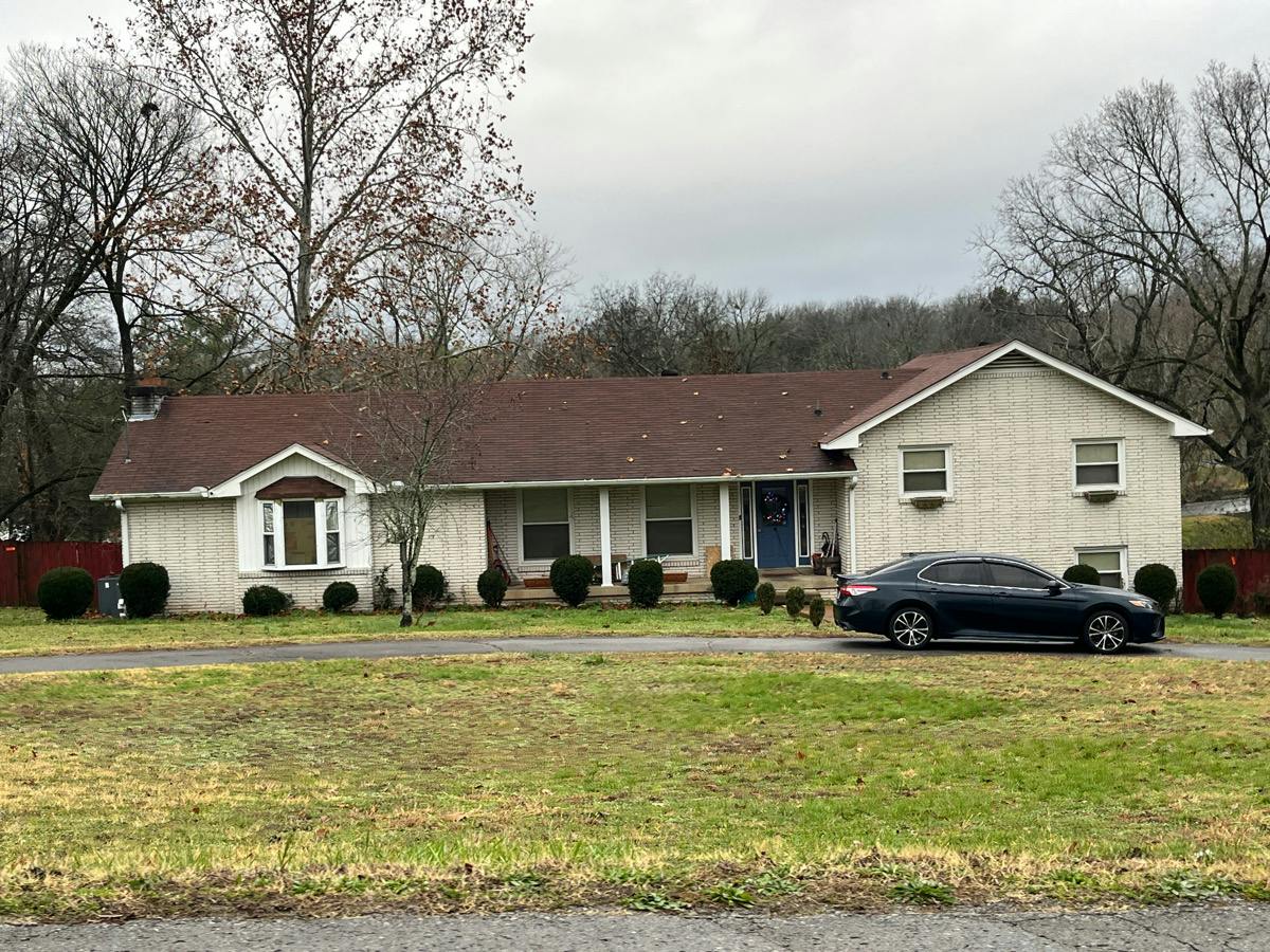 Twin Hills Dr, Madison, TN 37115