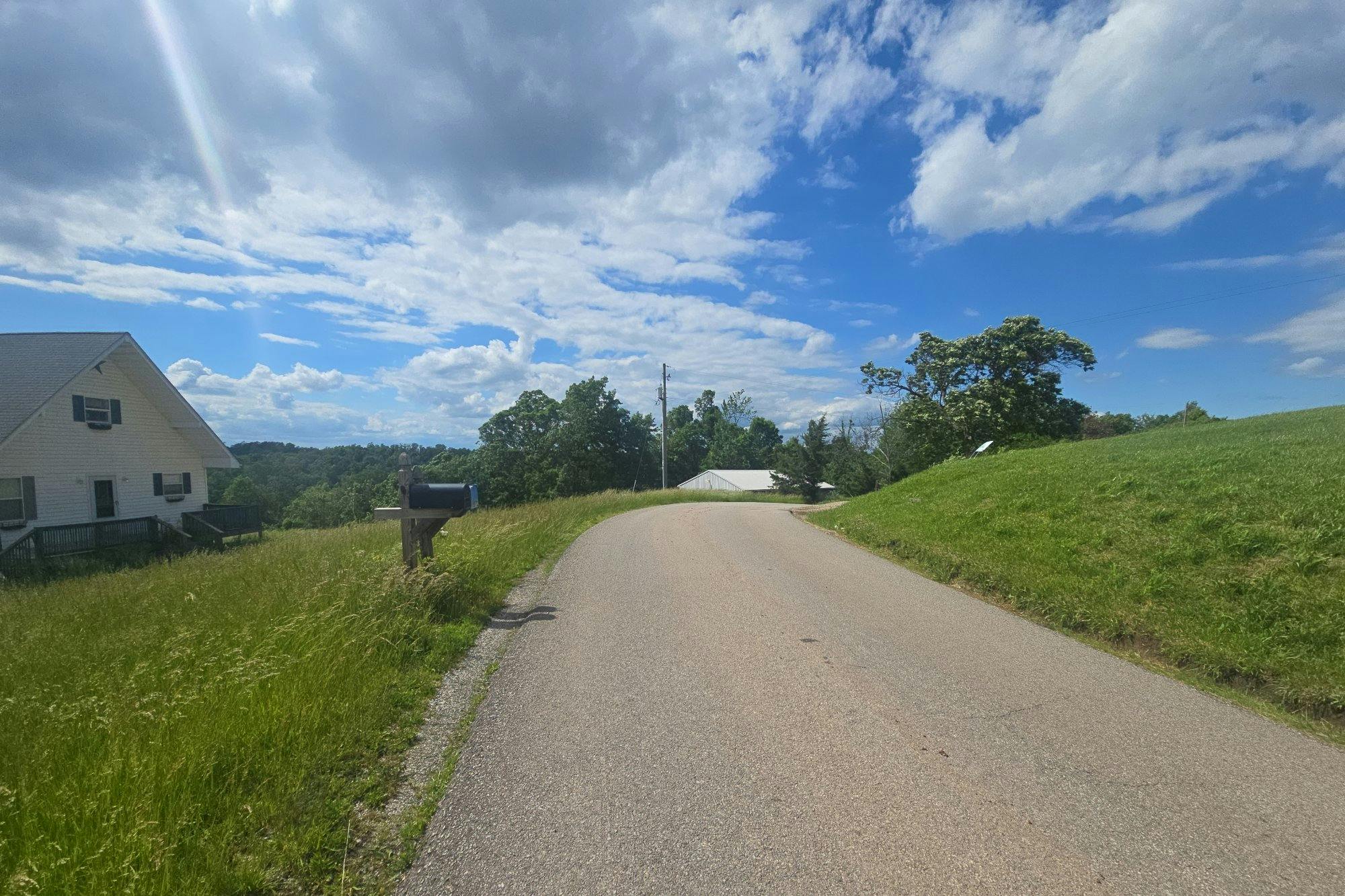 Evergreen Rd, Fraziers Bottom, WV 25082