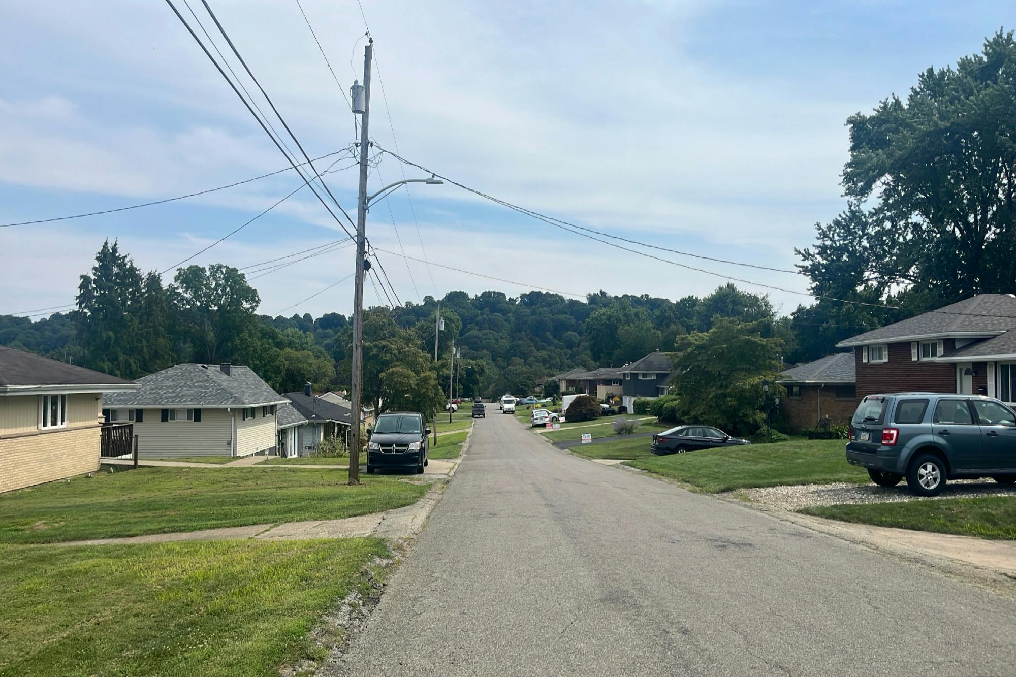 Toledo Dr, New Kensington, PA 15068