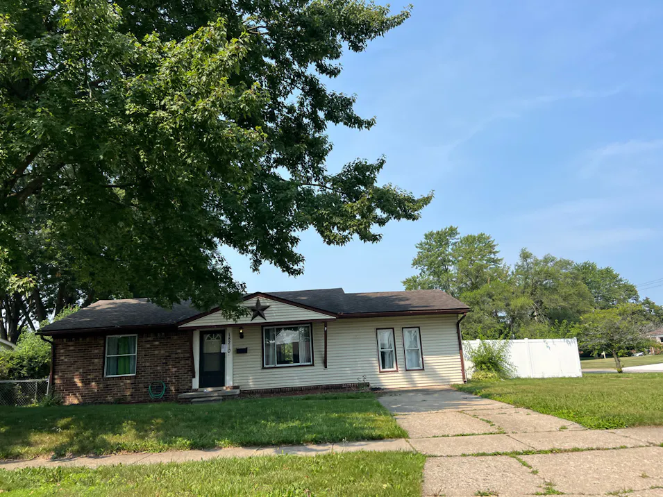 18210 Winwood Ave Brownstown, MI 48193, Wayne County