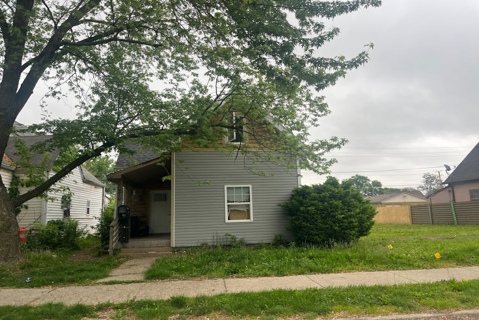 219 S Harris Ave Indianapolis, IN 46222, Marion County