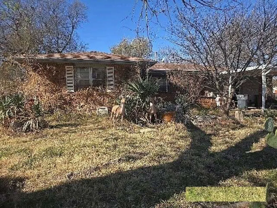 3831 NW Ferris Ave Lawton, OK 73505, Comanche County