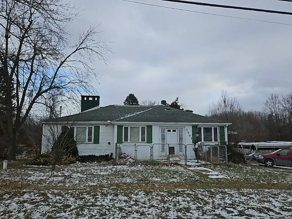 3561 N Adrian Hwy Adrian, MI 49221, Lenawee County