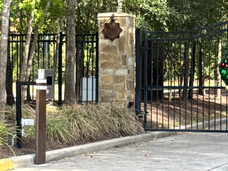 133 Russet Bend Place N Montgomery, TX 77316, Montgomery County