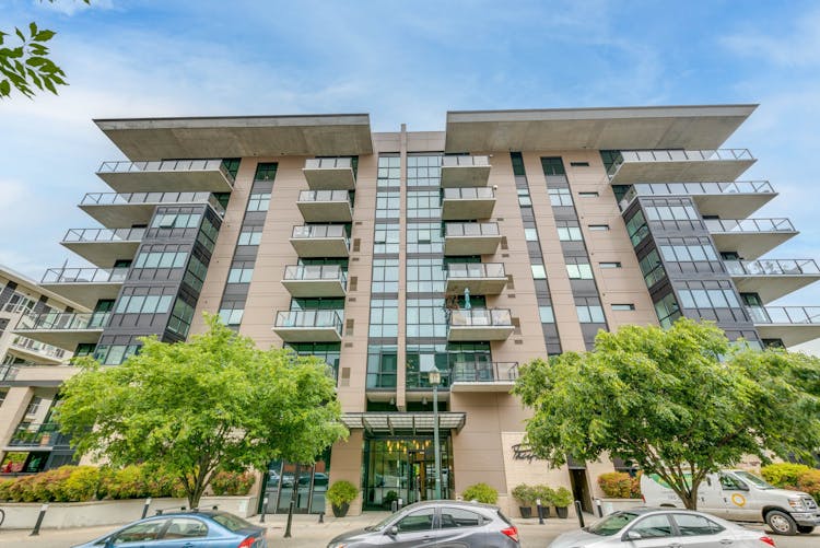 1830 NW Riverscape ST #100 Portland, OR 97209, Multnomah County