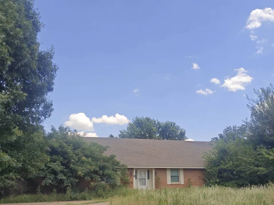 520 N 6th St Carmen, OK 73726, Alfalfa County