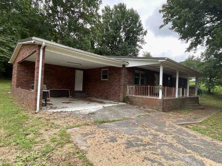 639 Southard Street Tellico Plains, TN 37385, Monroe County