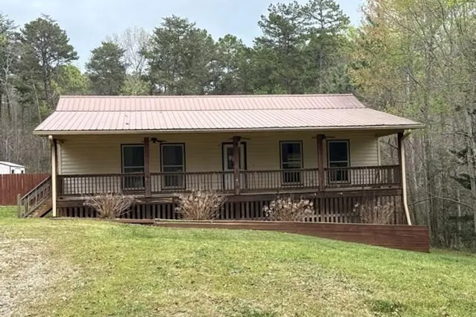 150 Dewberry Ln Mount Airy, GA 30563, Habersham County