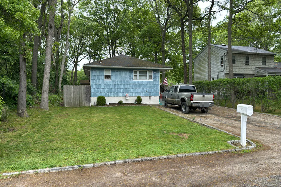 367 Whittier Drive Mastic Beach, NY 11951, Suffolk County