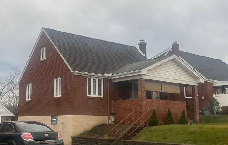 213 Scene Ridge Rd McKeesport, PA 15133, Allegheny County