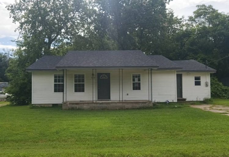 913 N Creek Ave Haskell, OK 74436, Muskogee County