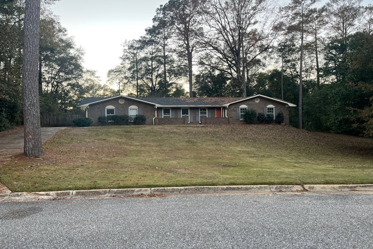 307 Douglas Brown Cir Enterprise, AL 36330, Coffee County