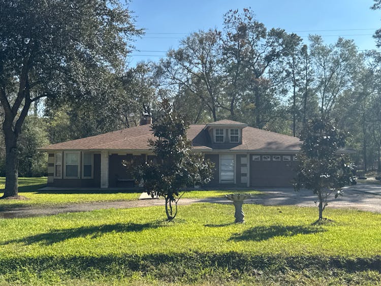 1702 Southern Oaks Dr Conroe, TX 77301, Montgomery County