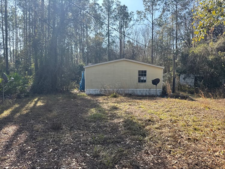 16754 Crews Rd Glen Saint Mary, FL 32040, Baker County