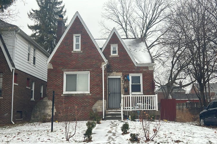 5581 Three Mile Dr Detroit, MI 48224, Wayne County