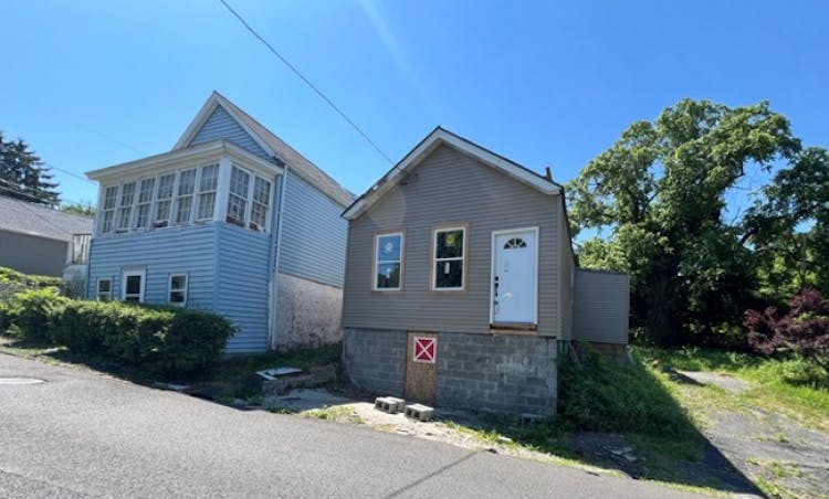 111 Mann Avenue Troy, NY 12180, Rensselaer County