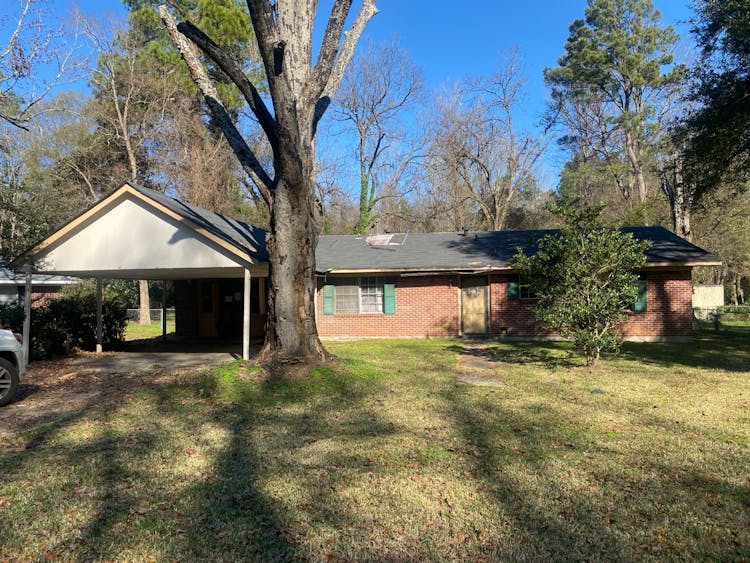 102 Humble Circle Monroe, LA 71203, Ouachita County