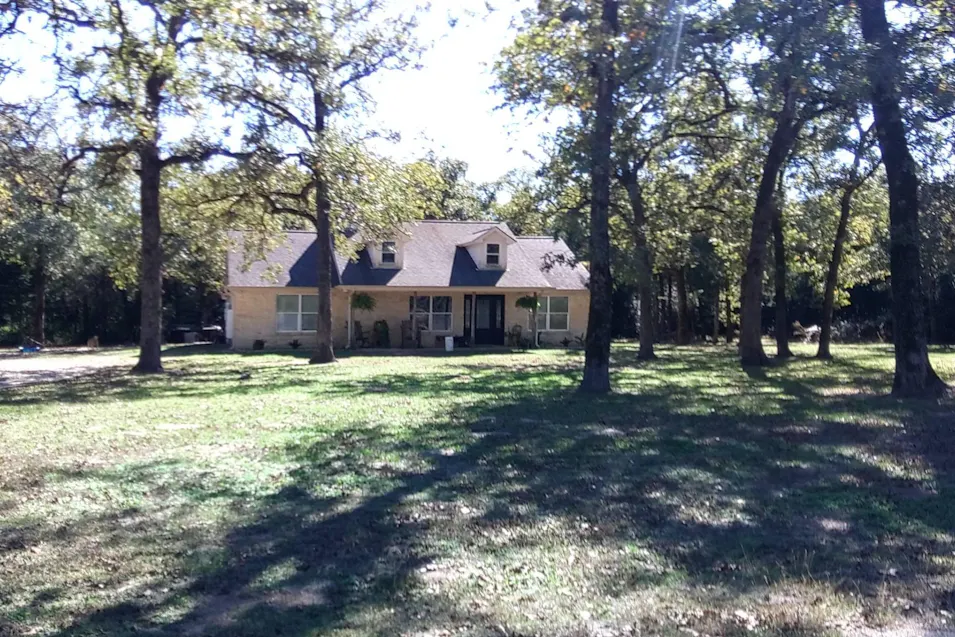 10367 County Road 495 Marquez, TX 77865, Leon County