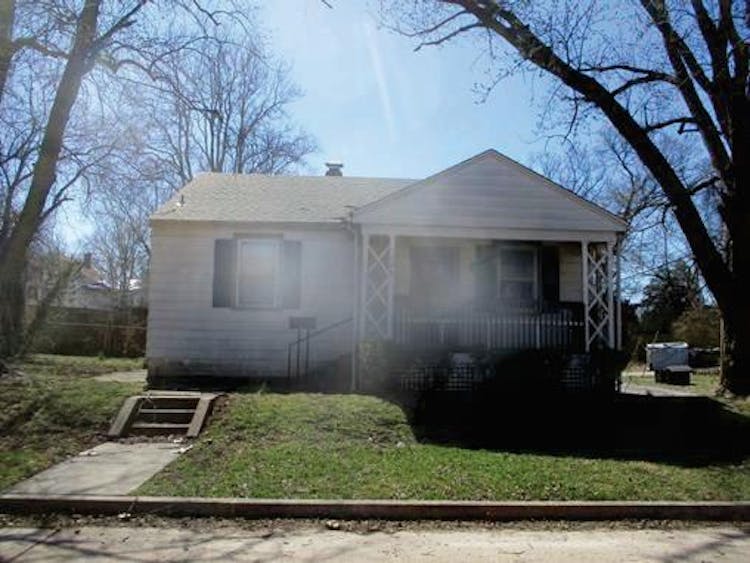 709 Benton St Belleville, IL 622200000, St. Clair County