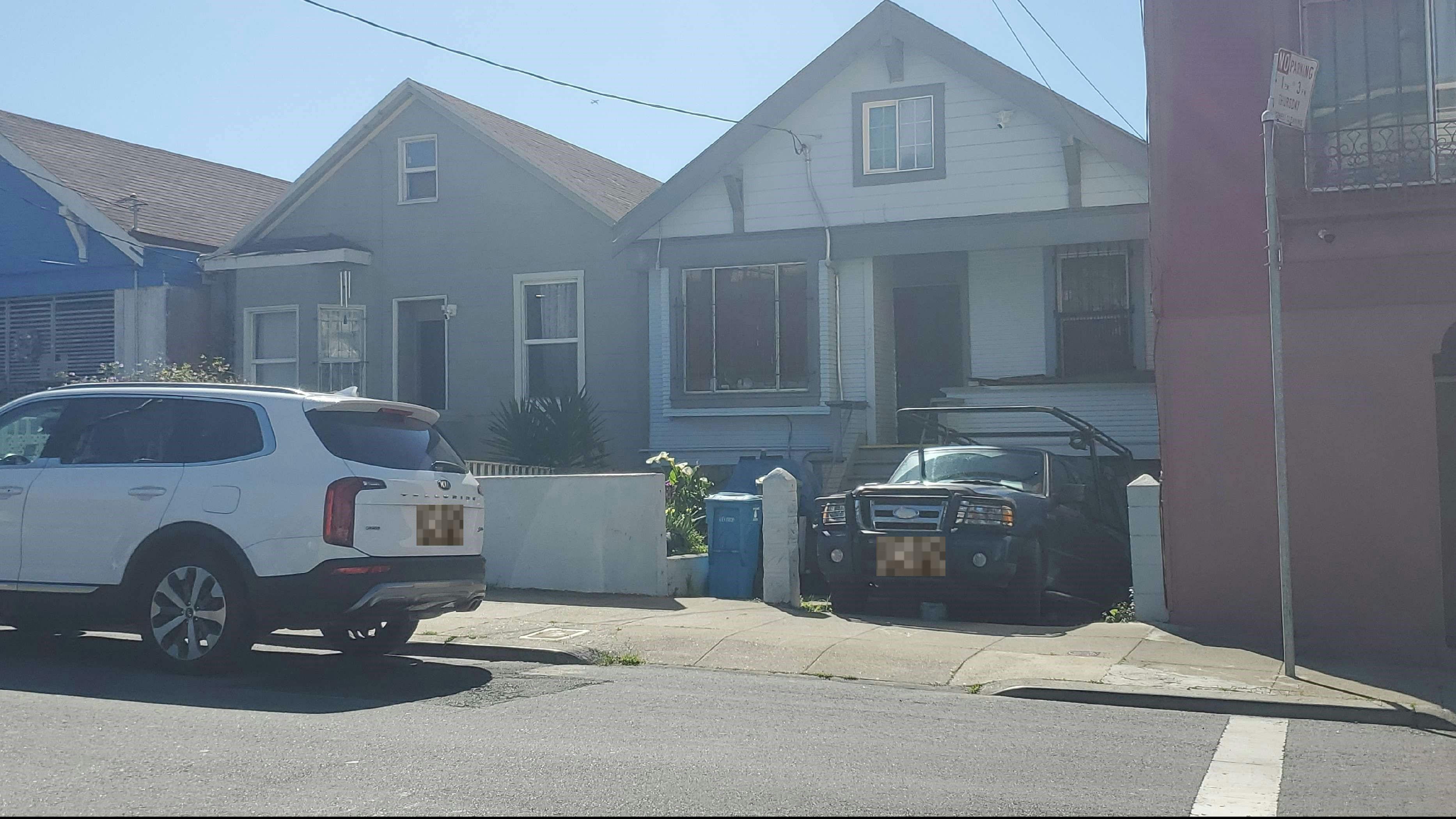 Thornton Ave, San Francisco, CA 94124