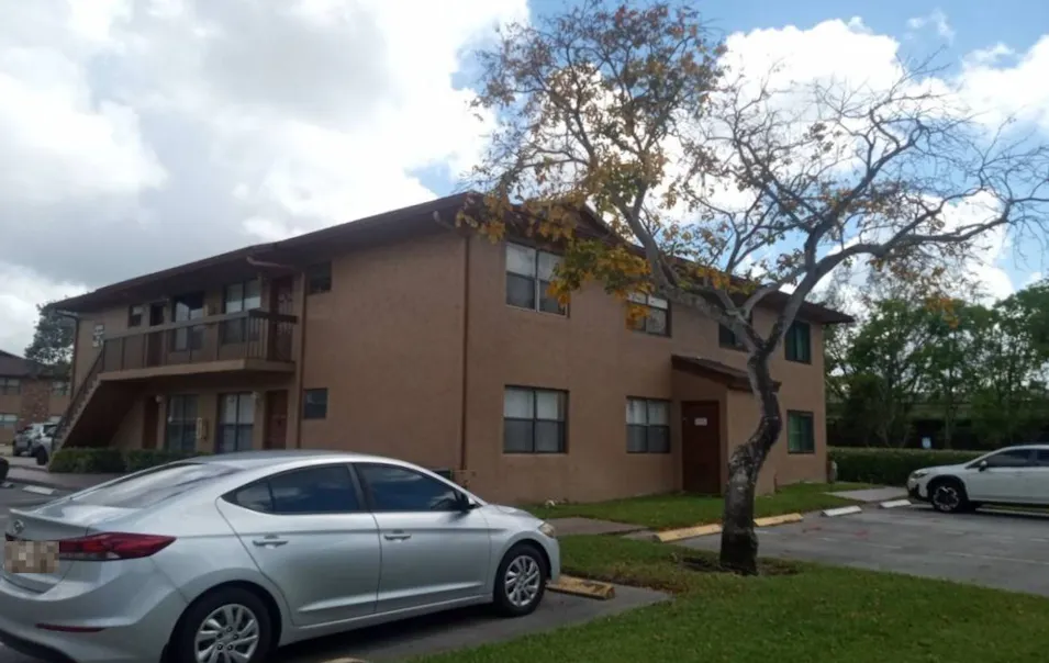 10006 Winding Lake Rd Sunrise, FL 33351, Broward County