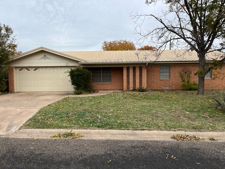 2726 Erline Drive San Angelo, TX 76901, Tom Green County