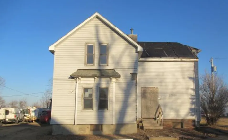 32300 White St Kirkland, IL 60146, Dekalb County