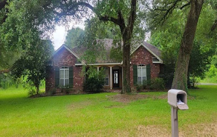 2146 French St Ville Platte, LA 70586, Evangeline County