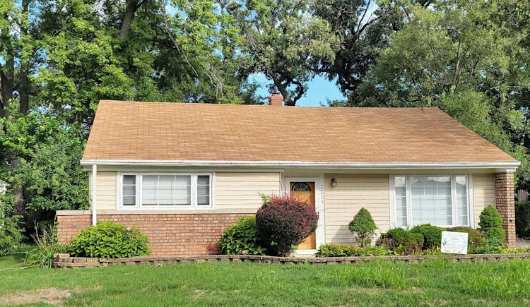 332 Oswego Street Park Forest, IL 60466, Cook County