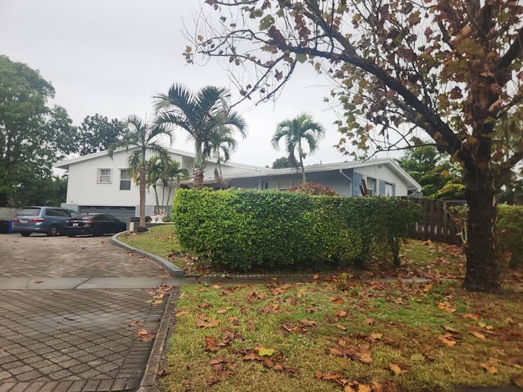491 SW 62nd Ave Plantation, FL 33317, Broward County