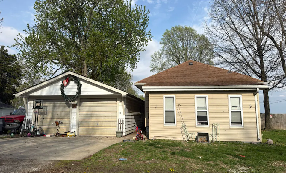 104n McKinley St Girard, IL 62640, MacOupin County