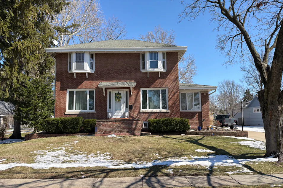 2207 North Broad Street Galesburg, IL 61401, Knox County