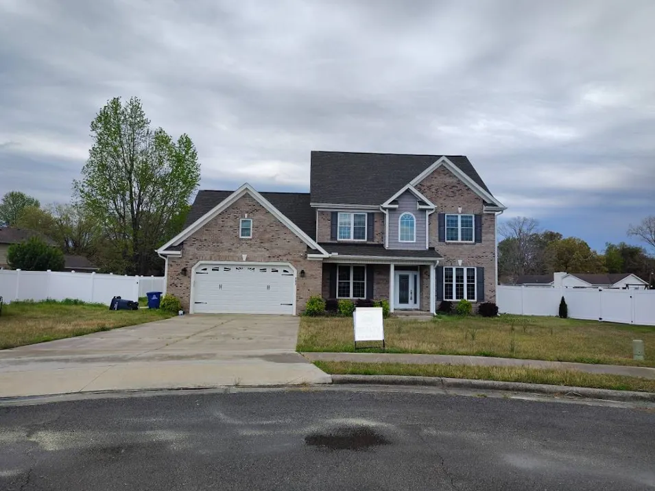 102 Palm Dr Jacksonville, NC 28546, Onslow County