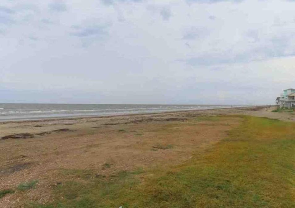 4229 Sand Crab Ln Galveston, TX 77554, Galveston County